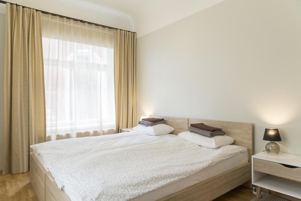 Saaresalu City Center Apartment パルヌ エクステリア 写真